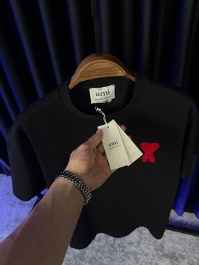 Ami Black Short-Sleeve Tee with Red Heart Patch